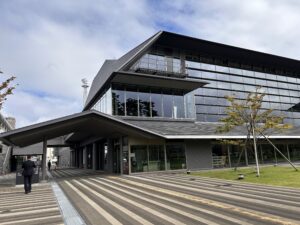 会場となった神奈川県小田原市にある小田原三の丸ホール